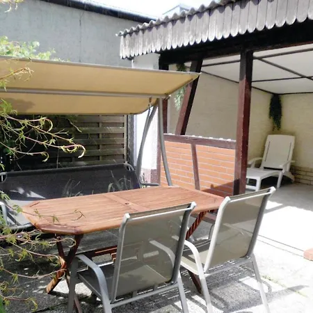 2 Bedroom Awesome In 펜션 *