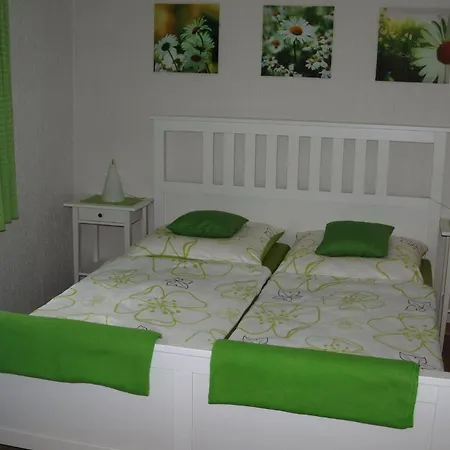 2 Bedroom Awesome In *